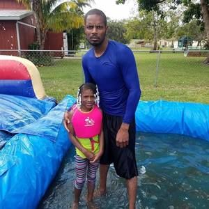 Meet your Posher, Kuan